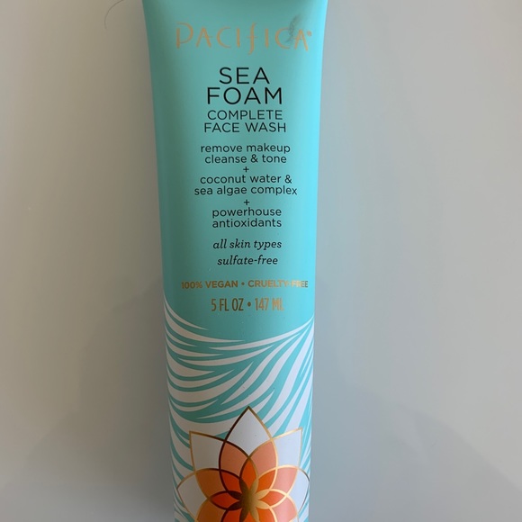 Pacifica Other - Pacifica Seaform Complete Face Wash
